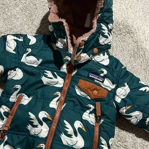 Patagonia coat 12-18 months